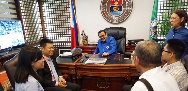 St. Stamford Modern Cancer Hospital Guangzhou, former President of the Philippines, cancer treatment, minimally invasive technology, communication and cooperation, medical service